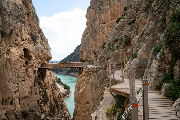 Taxi al Caminito del Rey desde Álora